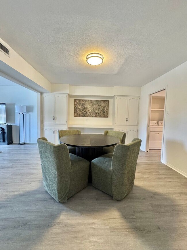 Building Photo - NOW AVAILABLE - Furnished Short Term Rental w/ Beautiful Views!