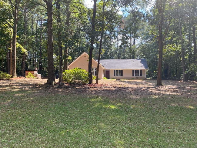 Primary Photo - 260 Churchill Way