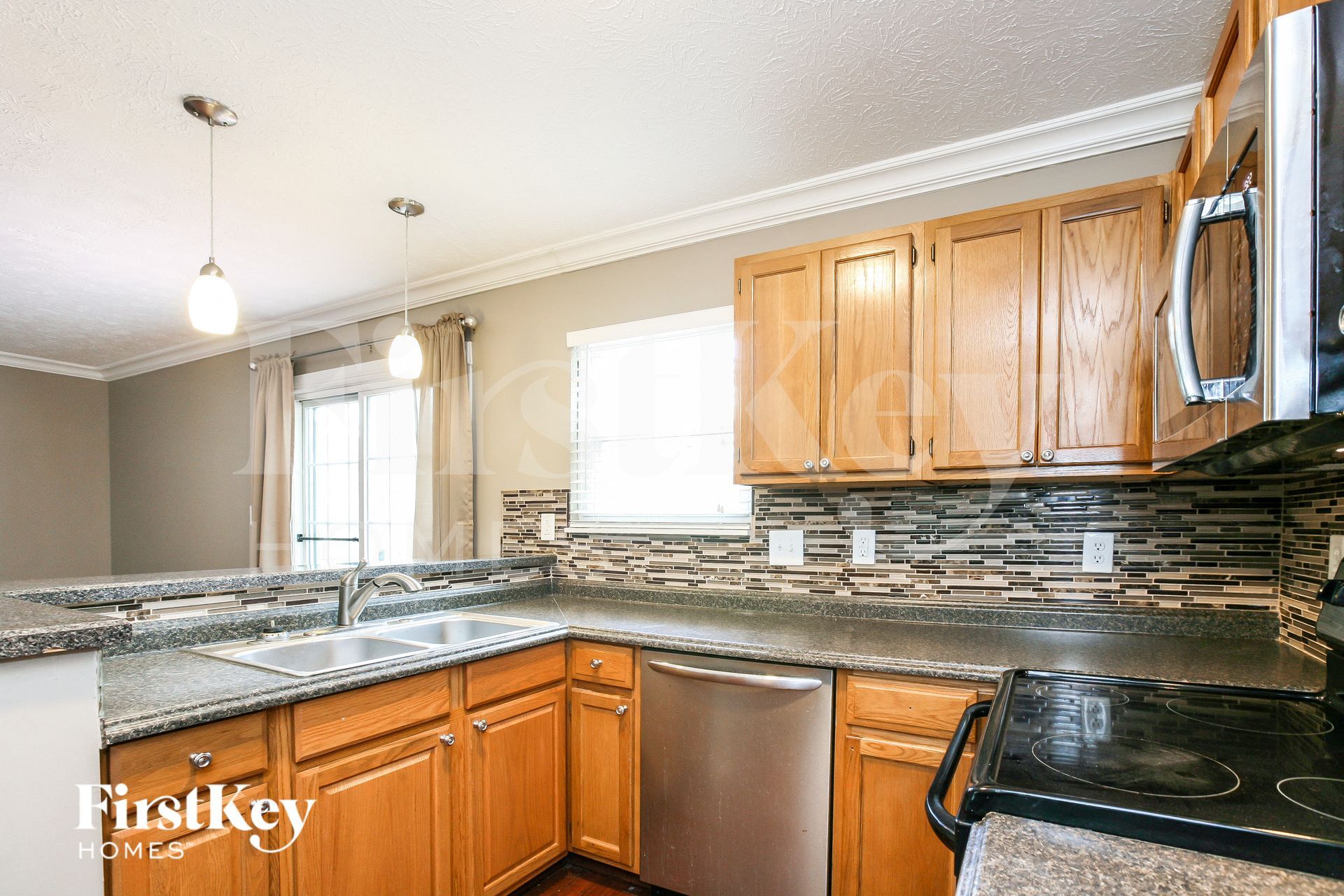 Building Photo - 5970 Polonius Dr