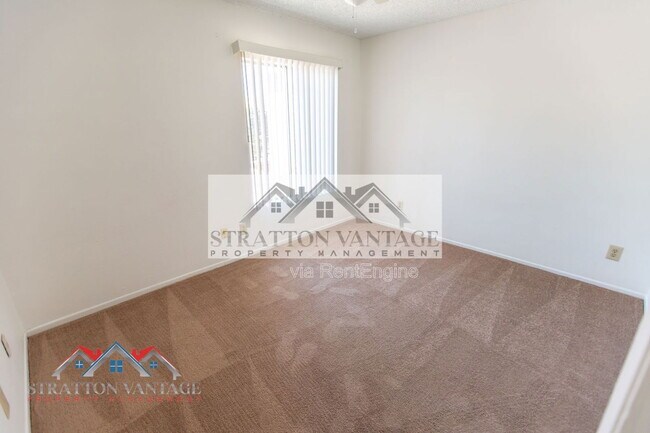 Building Photo - 7911 East Vía de Belleza