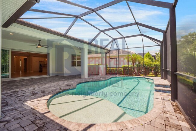 Building Photo - 7745 Sandhill Lake Dr