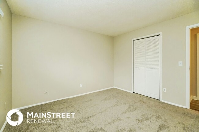 Building Photo - 2684 Glenbriar St