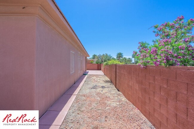 Building Photo - 3 Bedroom Home In Eagle Rock At Snow Canyon With Community Pools