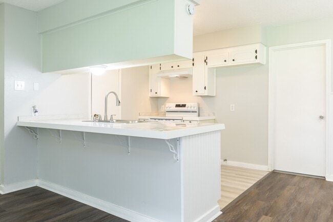 Building Photo - 4903 Redfish Reef Dr