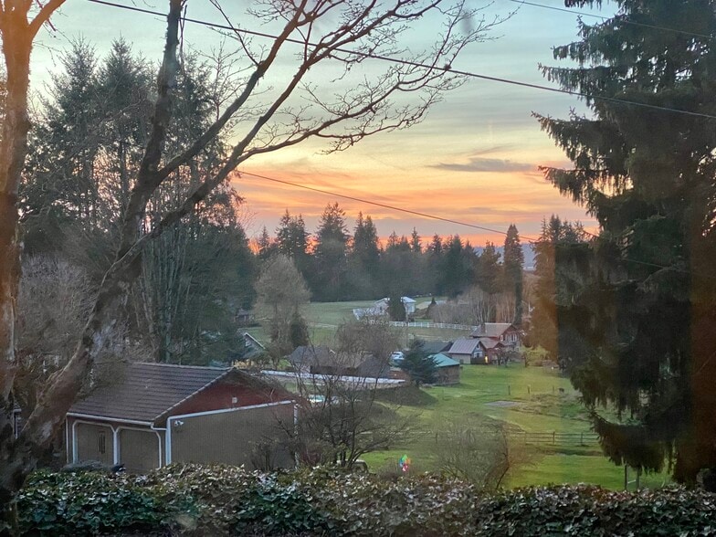 Beautiful sunsets - 12830 141st Pl SE