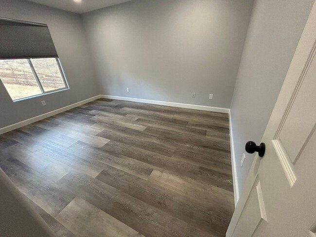 Building Photo - Charming Renovated Home in Vista, CA – Cul...