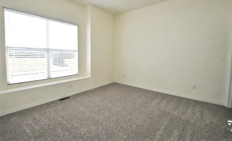 Building Photo - 3447 Plantation Grove