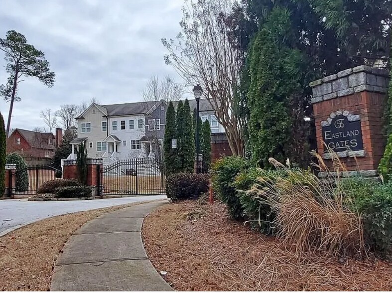 Building Photo - 2169 Wiggins Walk