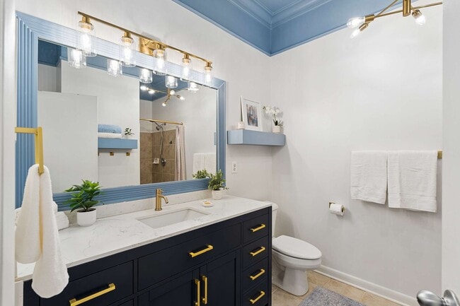 Building Photo - Stylish 1/1 Condo in Inman Park, Right on the ATLBeltLine!