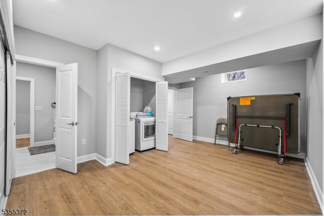 Building Photo - 12 Remy Ct