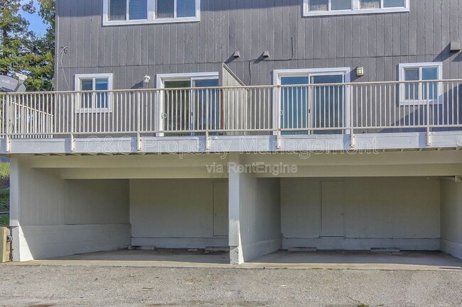 Building Photo - 130 Miles Ln