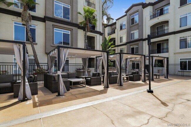 Building Photo - 4165 Executive Dr
