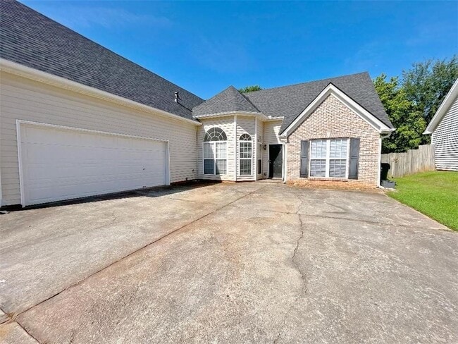 Building Photo - 408 Lee Miller Dr