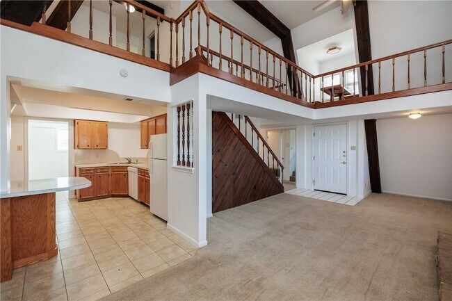 Building Photo - 13813 Flintlock Dr