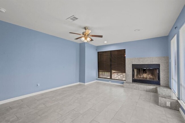 Building Photo - 7316 Overton St