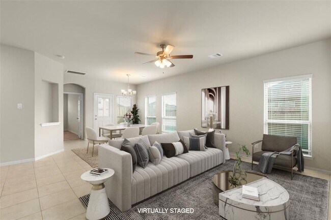 Building Photo - 1333 Red Hills Dr