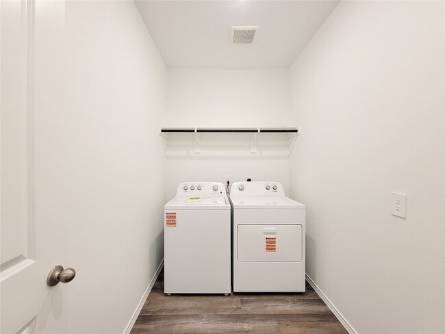 Building Photo - 27410 Oasis Rdg Dr