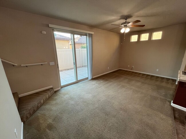 Building Photo - Great Town House Coming Soon!