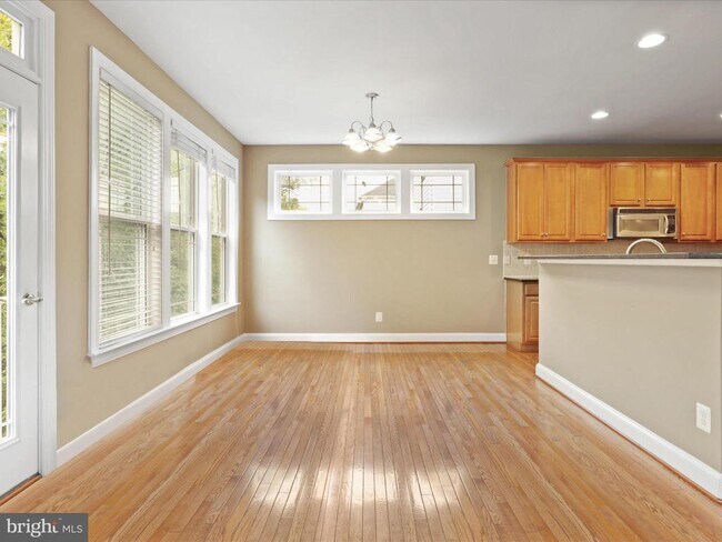 Building Photo - 8500 Indian Paintbrush Way
