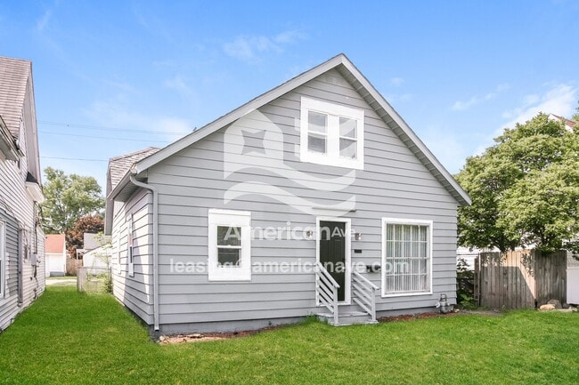 Building Photo - 1838 E Calvert St