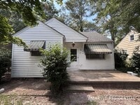 Building Photo - 907 Rudolph St
