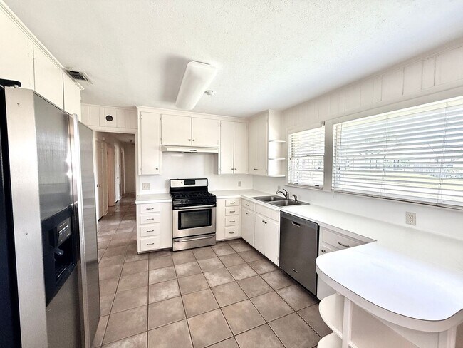Building Photo - 3134 Fritchie Dr