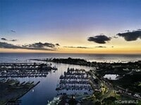 Building Photo - Yacht Harbor Tower
