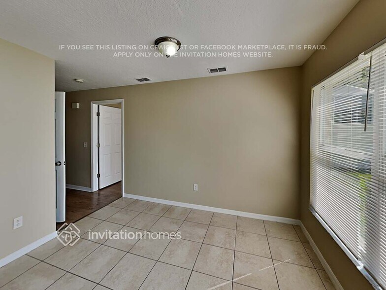 Building Photo - 5803 Meadowpark Pl