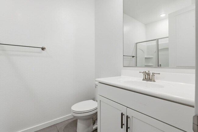 Building Photo - Stunning Queen Creek Home – Modern Comfort...