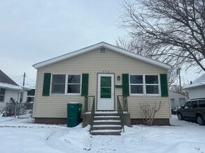 Building Photo - 712 Geyer Ave