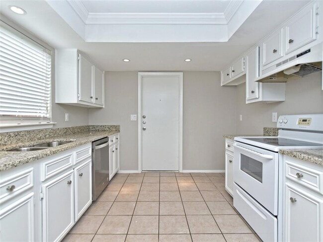 Building Photo - 12100 Sage Hen Ct