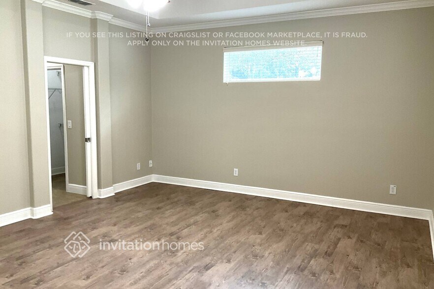 Building Photo - 1390 Stellar Dr