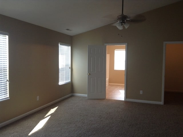 Building Photo - 10827 Tanbark Dr