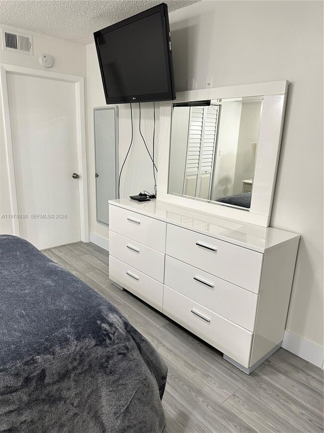 Building Photo - 2055 SW 122nd Ave