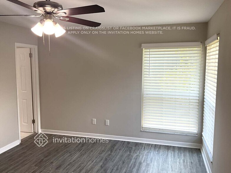 Building Photo - 4063 Greenwillow Ln W