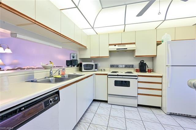Building Photo - 3021 Sandpiper Bay Cir