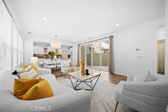 Building Photo - 145 Mongoose