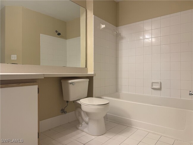 Building Photo - 6321 Aragon Way