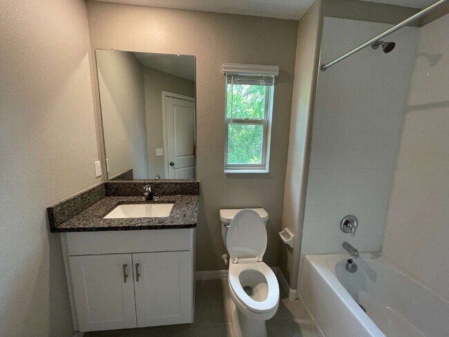 Building Photo - 23213 Willow Glen Way