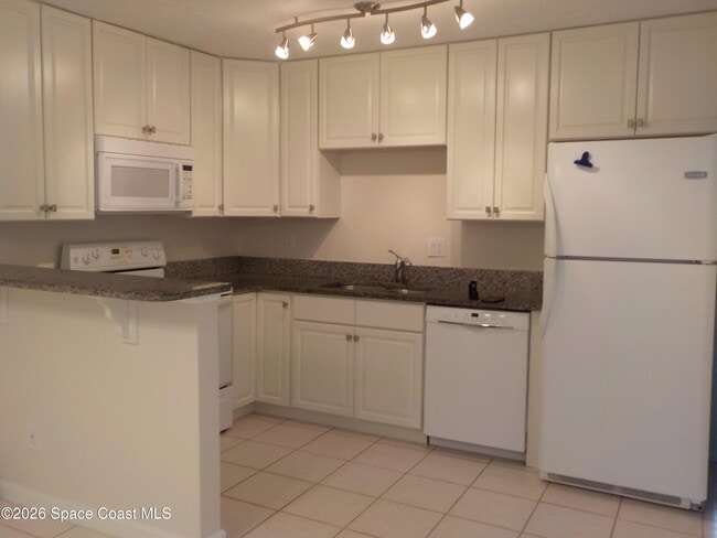 Building Photo - 3711 Vista Oaks Cir NE