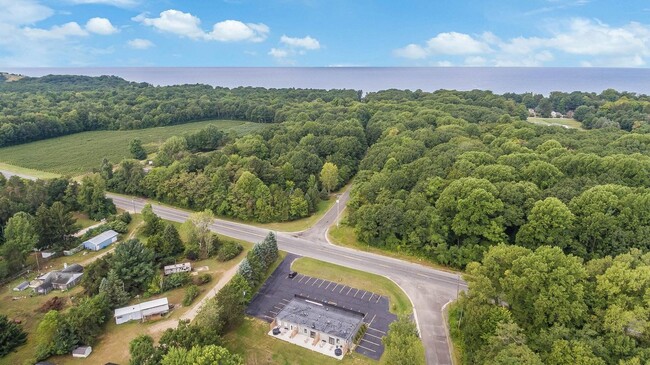 Building Photo - Blue Star Highway South Haven Residential ...