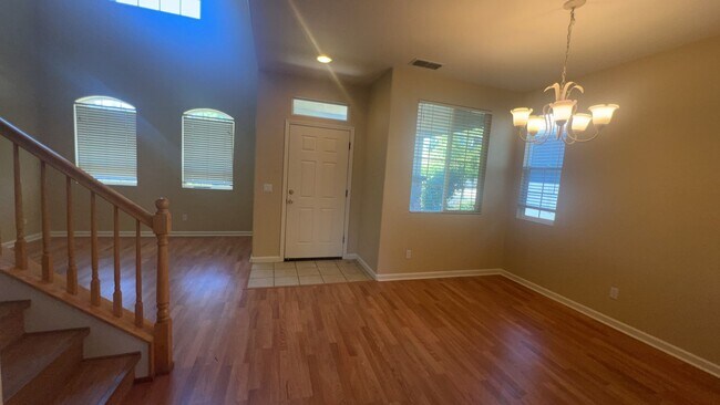 Building Photo - 3548 Santa Maria Ave