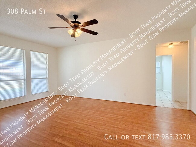 Building Photo - 308 Palm St