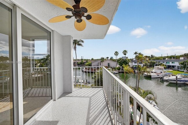 Building Photo - 16565 NE 26th Ave