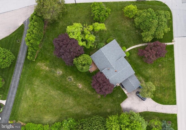 Building Photo - 1395 Varnum Dr