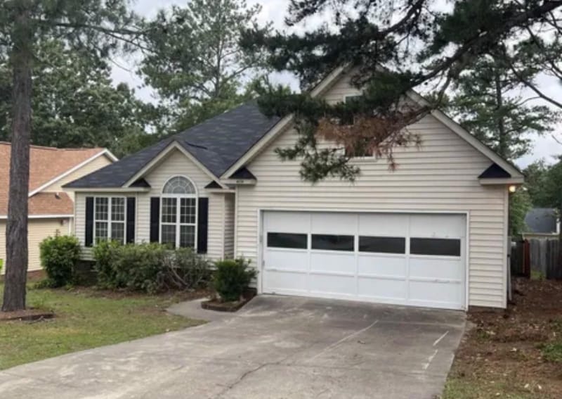 Building Photo - 404 Waterville Dr