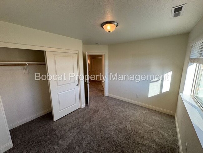 Building Photo - 1237 Correlli Ct