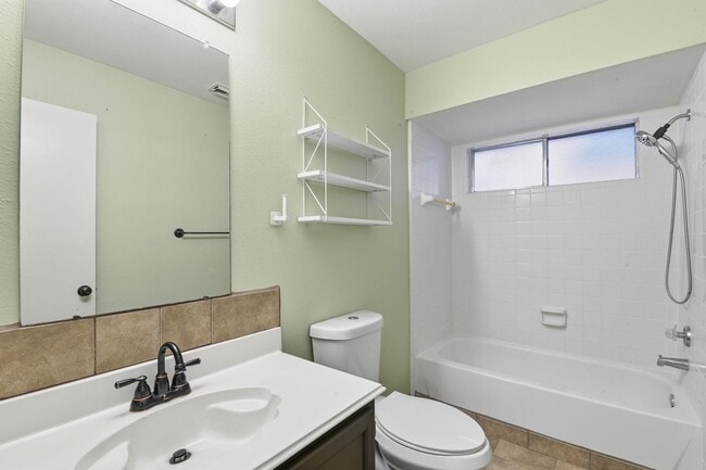 Building Photo - 30834 Melita Dr