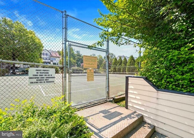 Building Photo - 18403 Bishopstone Ct
