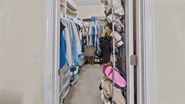 Building Photo - Beautiful 3 Bedroom Home in Port Wentworth with Fenced Backyard and Community Pool